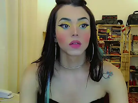 Sophie Fantasys online show from 11-30-25, 12:58