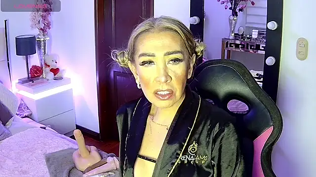 EvelinaGrey online show from 11-22-25, 10:20