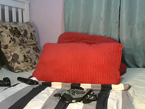 nuts african online show from 11-27-25, 06:48