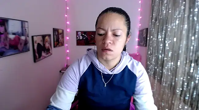 Cristal w online show from 02-25-25, 12:13