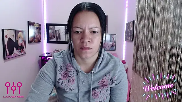 Cristal w online show from 10-01-25, 01:39