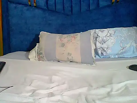 Snapshot of QueenMelisa chatting on 07-15-26, 04:29 QueenMelisa online show from 07-15-26, 04:29