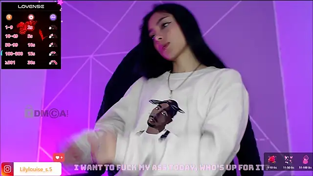 Snapshot of lilylouisee chatting on 12-04-25, 04:59 lilylouisee online show from 12-04-25, 04:59