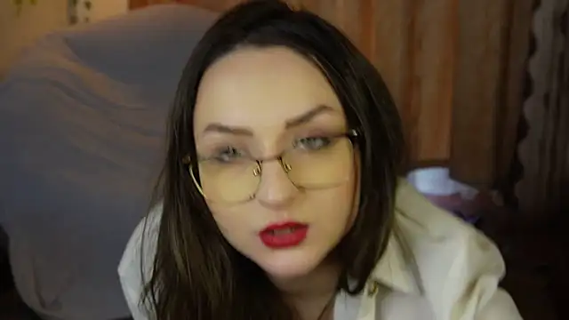 Snapshot of NaughtYHomemadE chatting on 12-22-24, 08:16 NaughtYHomemadE online show from 12-22-24, 08:16