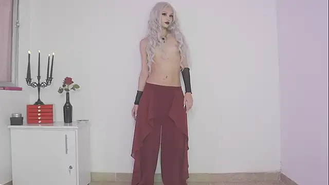 Snapshot of Stryxcy chatting on 03-11-25, 06:10 Stryxcy online show from 03-11-25, 06:10