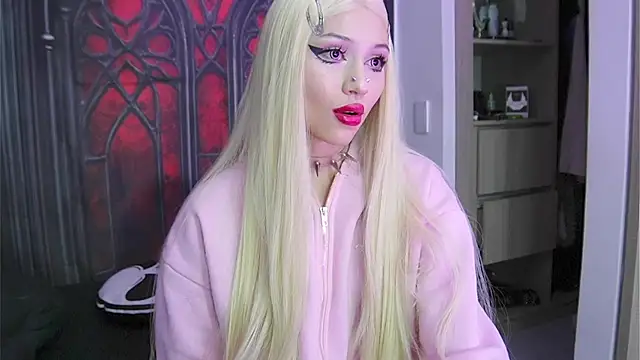 Snapshot of Stryxcy chatting on 01-09-26, 02:36 Stryxcy online show from 01-09-26, 02:36