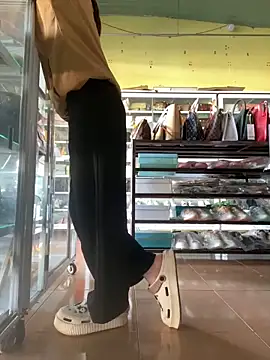 Snapshot of Rosa_998 chatting on 12-20-24, 01:03 Rosa 998 online show from 12-20-24, 01:03