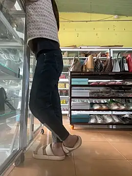 Snapshot of Rosa_998 chatting on 12-29-24, 08:11 Rosa 998 online show from 12-29-24, 08:11