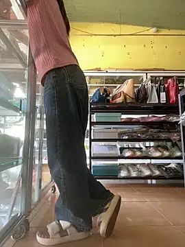 Snapshot of Rosa_998 chatting on 01-21-25, 09:03 Rosa 998 online show from 01-21-25, 09:03