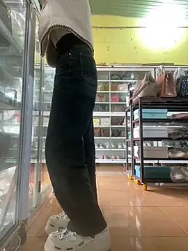 Snapshot of Rosa_998 chatting on 02-10-25, 01:24 Rosa 998 online show from 02-10-25, 01:24