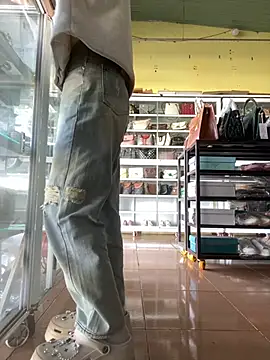 Snapshot of Rosa_998 chatting on 02-20-25, 01:14 Rosa 998 online show from 02-20-25, 01:14