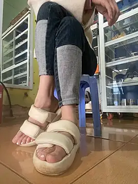 Snapshot of Rosa_998 chatting on 02-24-25, 09:10 Rosa 998 online show from 02-24-25, 09:10