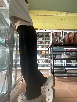 Snapshot of Rosa_998 chatting on 03-11-25, 01:05 Rosa 998 online show from 03-11-25, 01:05