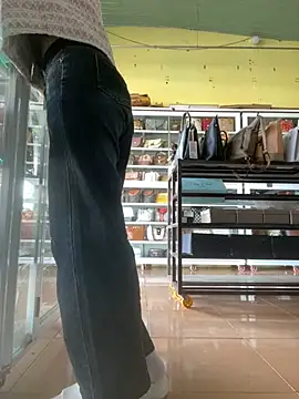 Snapshot of Rosa_998 chatting on 03-20-25, 01:02 Rosa 998 online show from 03-20-25, 01:02