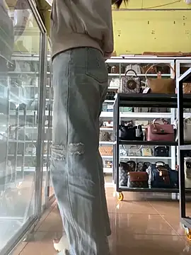 Snapshot of Rosa_998 chatting on 09-09-25, 01:27 Rosa 998 online show from 09-09-25, 01:27