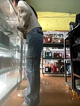 Snapshot of Rosa_998 chatting on 09-23-25, 01:52 Rosa 998 online show from 09-23-25, 01:52