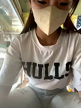 Snapshot of Rosa_998 chatting on 10-22-25, 12:33 Rosa 998 online show from 10-22-25, 12:33