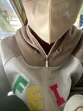 Snapshot of Rosa_998 chatting on 10-24-25, 01:13 Rosa 998 online show from 10-24-25, 01:13