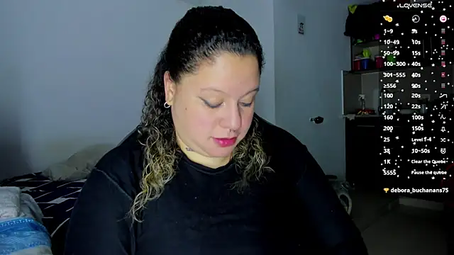 Snapshot of mariana_maze chatting on 12-19-24, 06:23 mariana maze online show from 12-19-24, 06:23