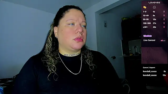 Snapshot of mariana_maze chatting on 01-04-25, 08:28 mariana maze online show from 01-04-25, 08:28