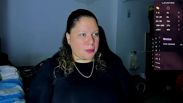 Snapshot of mariana_maze chatting on 01-27-25, 06:52 mariana maze online show from 01-27-25, 06:52