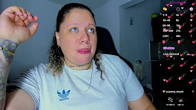 Snapshot of mariana_maze chatting on 01-28-25, 08:14 mariana maze online show from 01-28-25, 08:14