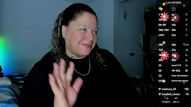 Snapshot of mariana_maze chatting on 02-21-25, 05:56 mariana maze online show from 02-21-25, 05:56