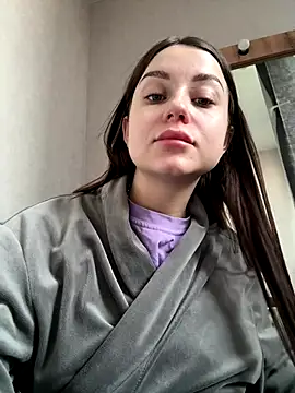 Snapshot of ellie_ssexy chatting on 11-08-25, 05:18 ellie ssexy online show from 11-08-25, 05:18