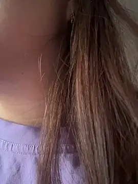 Snapshot of ellie_ssexy chatting on 11-12-25, 05:08 ellie ssexy online show from 11-12-25, 05:08