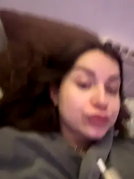 Snapshot of ellie_ssexy chatting on 12-19-25, 05:25 ellie ssexy online show from 12-19-25, 05:25