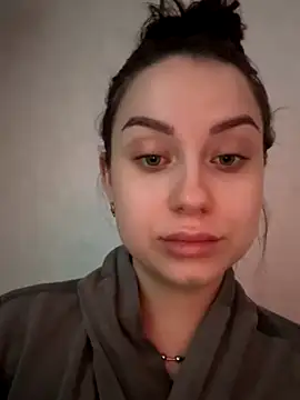 Snapshot of ellie_ssexy chatting on 12-20-25, 05:25 ellie ssexy online show from 12-20-25, 05:25