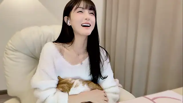 SHUIshui  online show from 10-21-25, 01:01