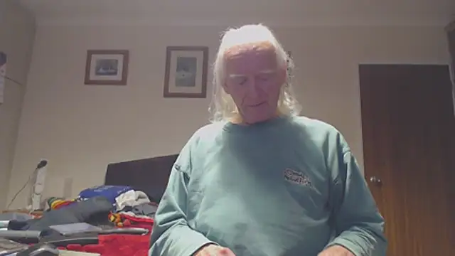 Snapshot of WaverlyKernow chatting on 01-18-26, 02:43 WaverlyKernow online show from 01-18-26, 02:43