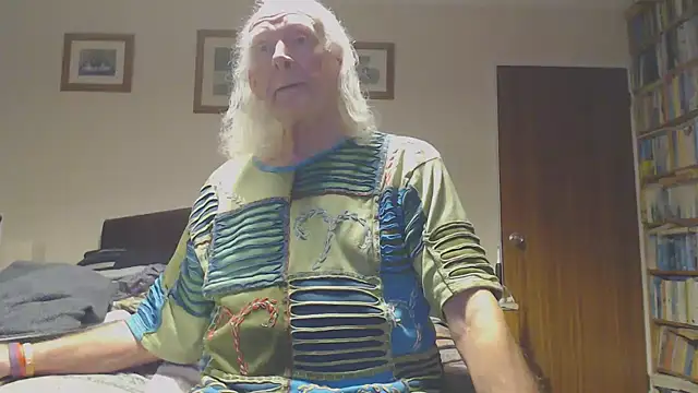 Snapshot of WaverlyKernow chatting on 03-05-26, 05:53 WaverlyKernow online show from 03-05-26, 05:53