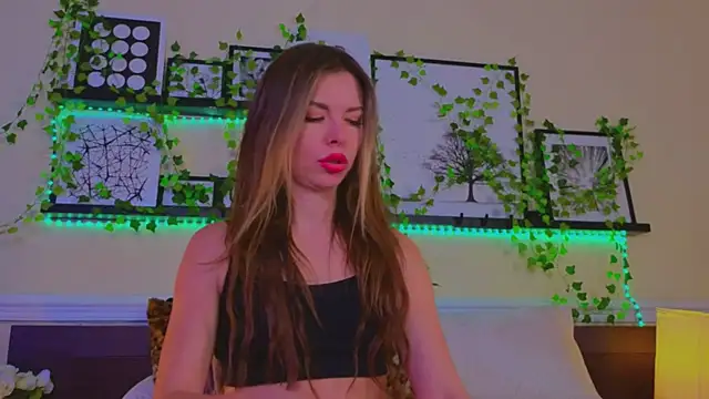 Real Tini online show from 02-23-25, 12:16