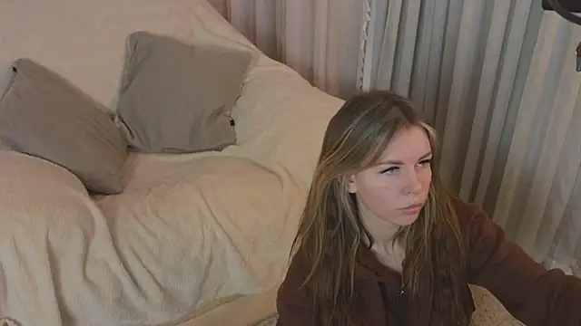 Real Tini online show from 03-20-25, 01:04