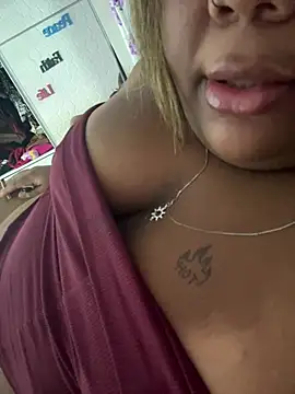 MedusaHot69 online show from 06-11-26, 05:05