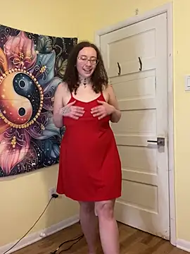 Snapshot of mistress_kasha chatting on 01-18-26, 07:39 mistress kasha online show from 01-18-26, 07:39