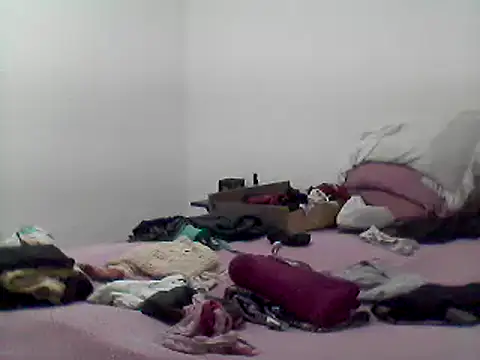 Snapshot of mariy_ chatting on 03-22-25, 01:32 mariy  online show from 03-22-25, 01:32