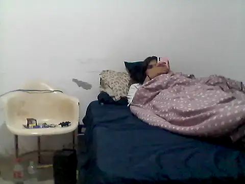 Snapshot of mariy_ chatting on 10-11-25, 01:38 mariy  online show from 10-11-25, 01:38