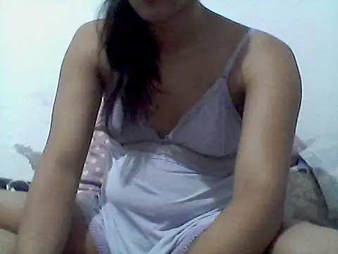 Snapshot of mariy_ chatting on 11-12-25, 12:55 mariy online show from 11-12-25, 12:55