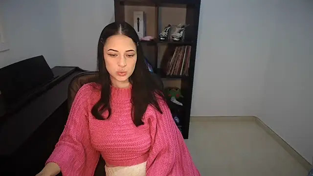 Windy butterfly online show from 10-14-25, 08:53