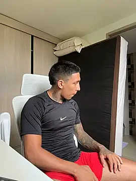 Snapshot of sendfer chatting on 02-12-26, 07:20 sendfer online show from 02-12-26, 07:20