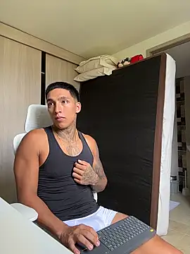 sendfer online show from 03-23-26, 07:07