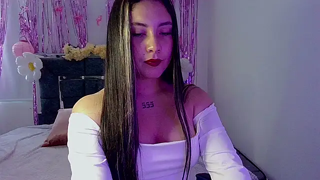 Lia 14  online show from 10-08-25, 06:27