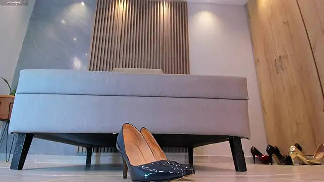 Katherinlevinee1 online show from 01-26-25, 12:22