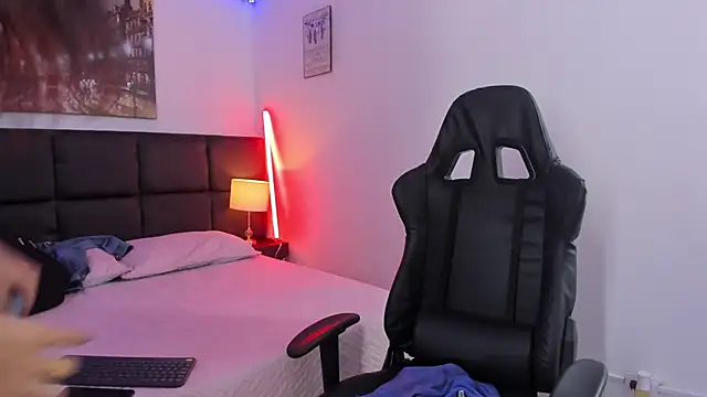 Megan Miles02 online show from 03-19-25, 02:27