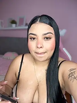 Emily cooper20 online show from 11-21-25, 12:10