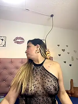 antonella87 online show from 10-28-25, 09:50