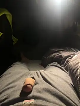 freenki41 online show from 04-11-26, 06:56